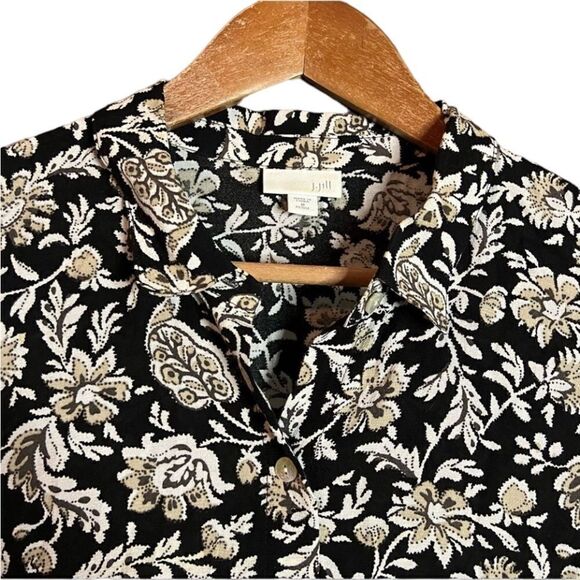 J. Jill floral patterned button down shirt. - Picture 2 of 11